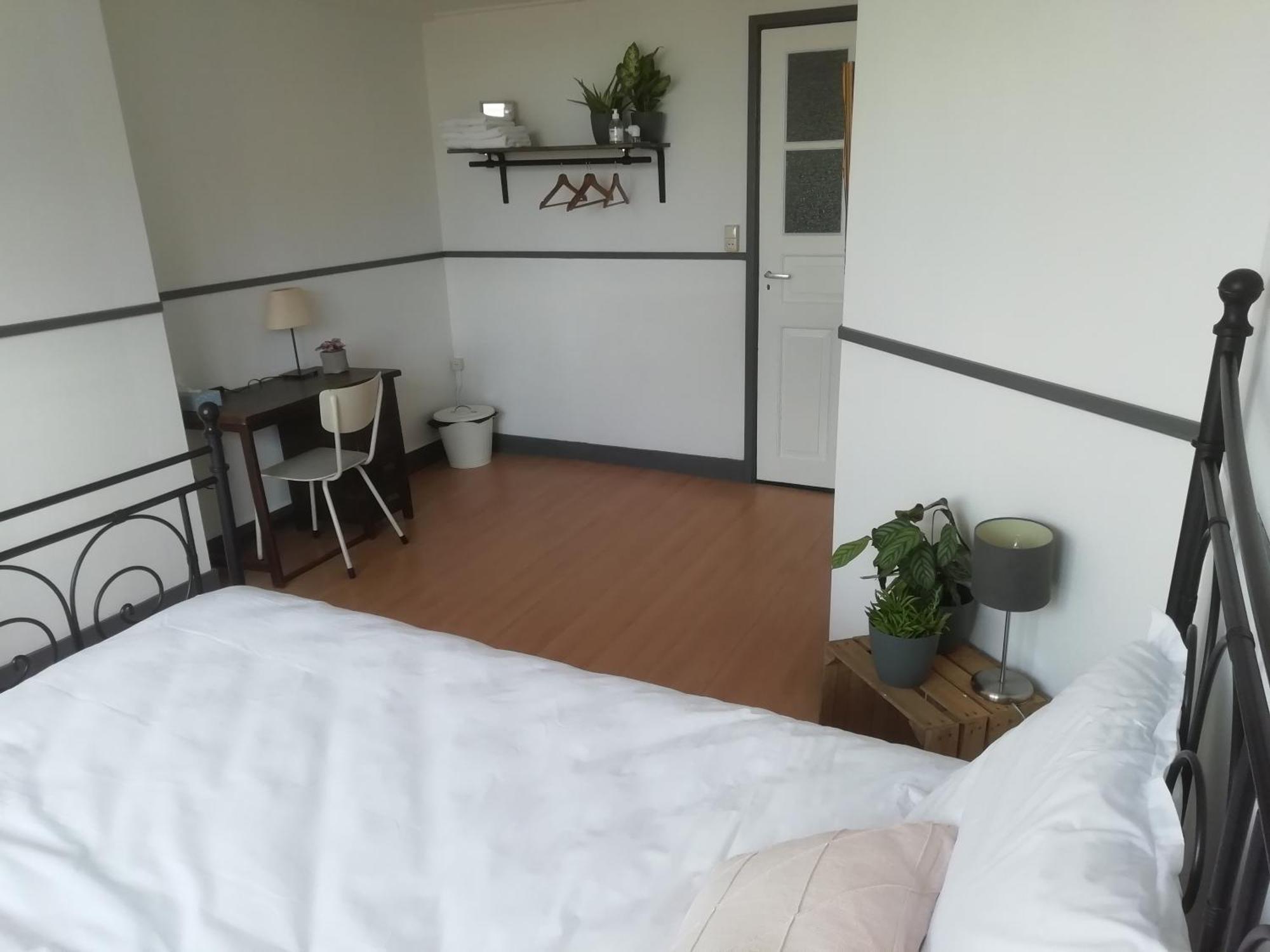 B&B De Hoop Workum Δωμάτιο φωτογραφία